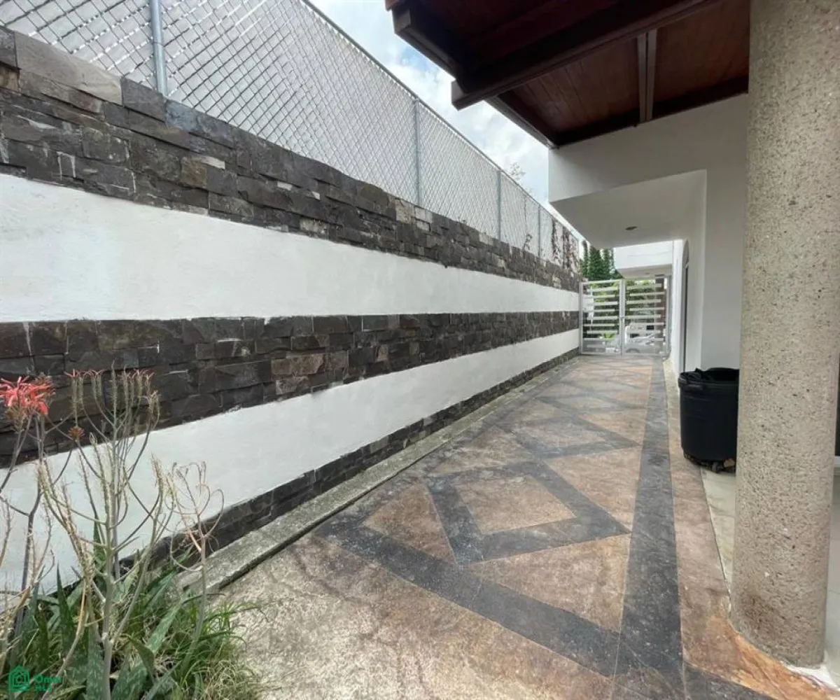 Casa En Renta,Bosques Santa Anita,San Álvaro (Coto Arbolada 1). 245 Int. C 27, Tlajomulco de Zuniga, Jalisco 45645, 4 Habitaciones,4 Baños,San Álvaro (Coto Arbolada 1).,2,MX261086363