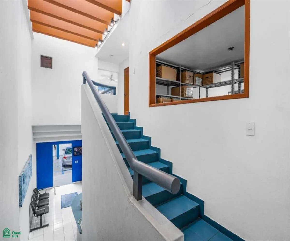 Local En Renta,Americana,Robles gil 262, Guadalajara, Jalisco 44160,Robles gil,2,MX261086694