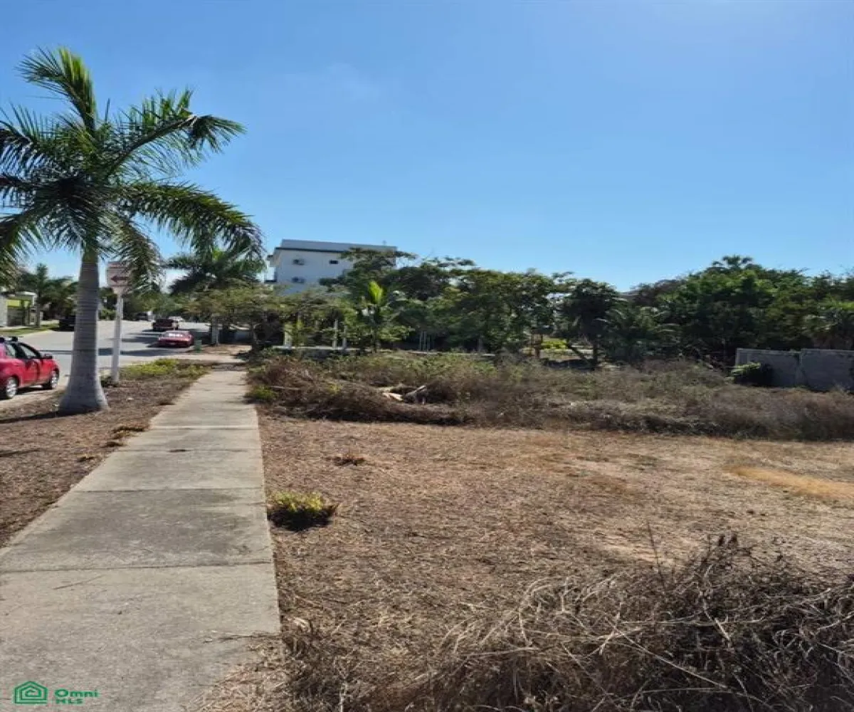 Terreno En Venta,Villas Universidad,Oporto s/n, Puerto Vallarta, Jalisco 48315,Oporto,MX261087021