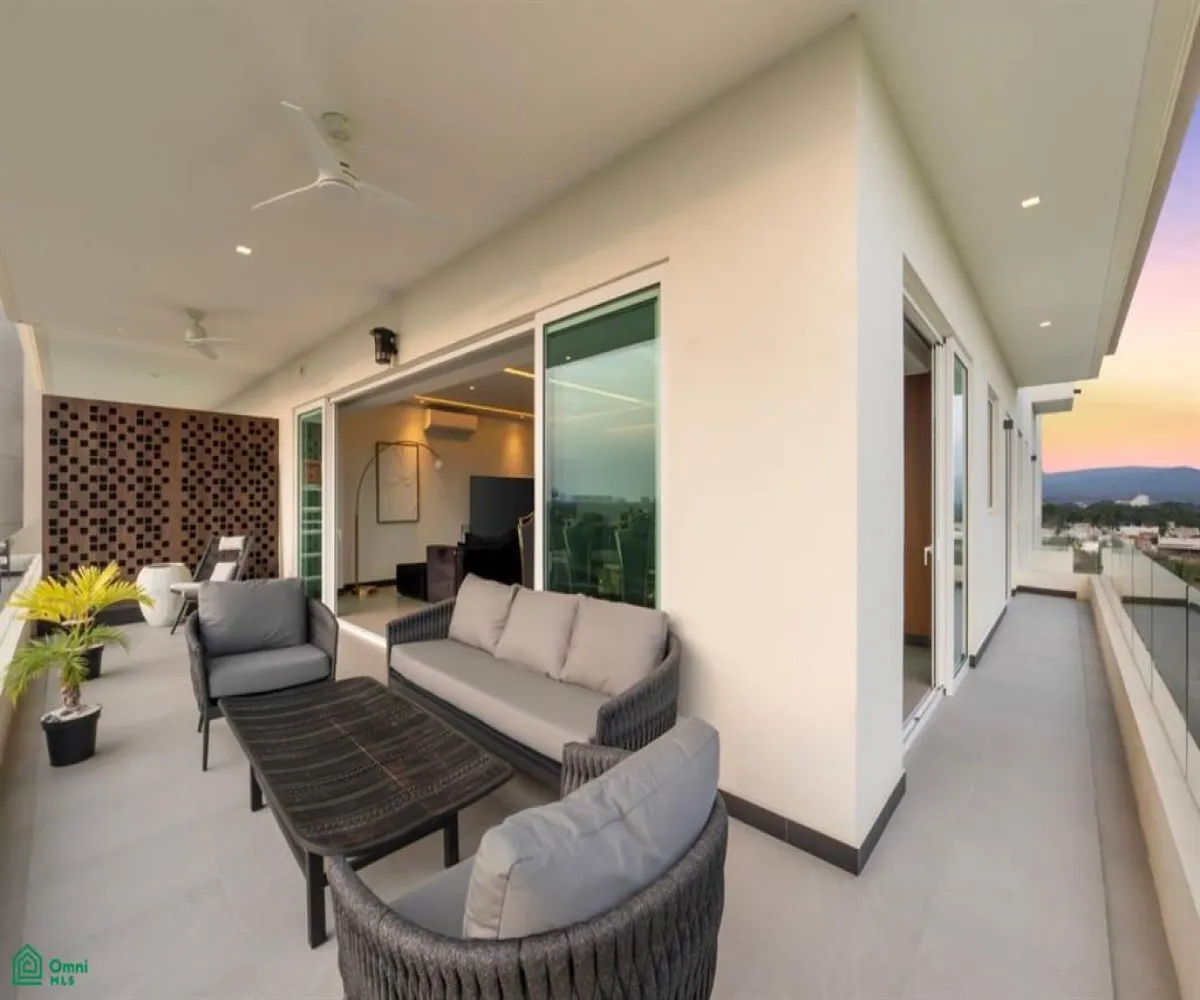 Departamento En Venta,Marina Vallarta,Gansos 115 115, Puerto Vallarta, Jalisco 48354, 3 Habitaciones,3 Baños,Gansos 115,MX261087131