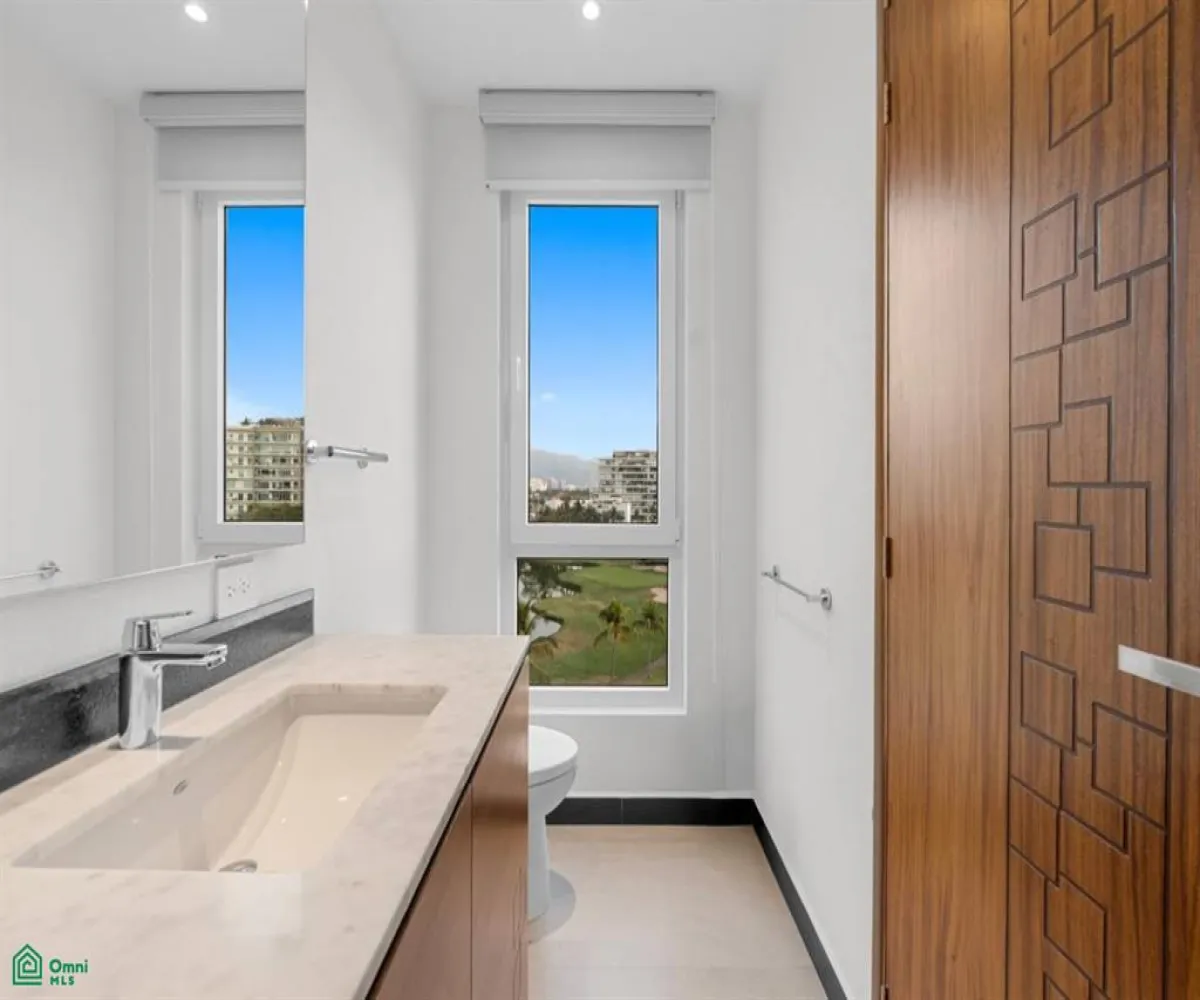 Departamento En Venta,Marina Vallarta,Gansos 115 115, Puerto Vallarta, Jalisco 48354, 3 Habitaciones,3 Baños,Gansos 115,MX261087131