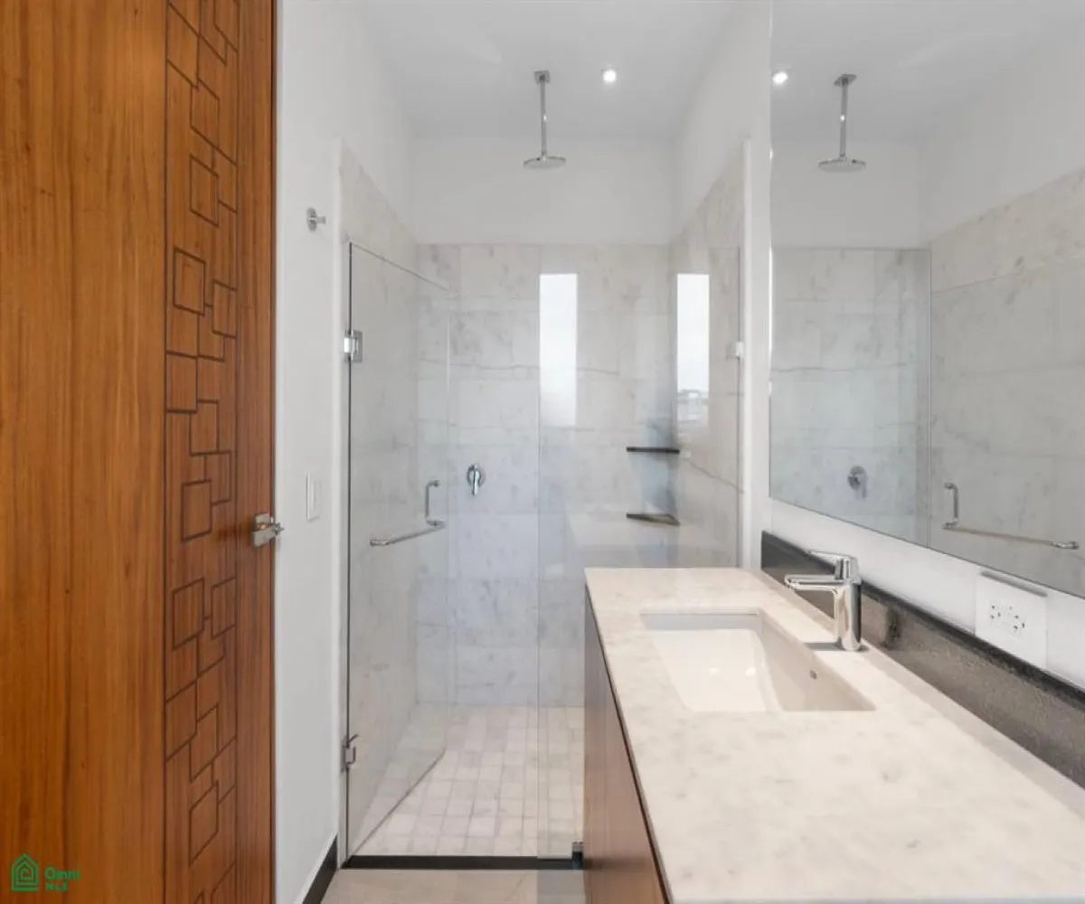 Departamento En Venta,Marina Vallarta,Gansos 115 115, Puerto Vallarta, Jalisco 48354, 3 Habitaciones,3 Baños,Gansos 115,MX261087131