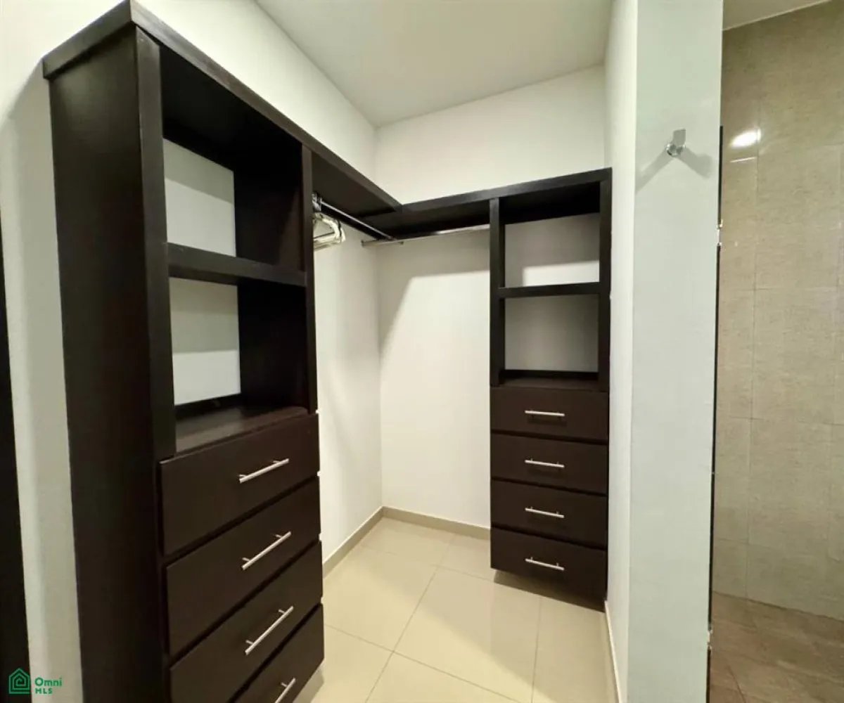 Departamento En Renta,Residencial Fluvial Vallarta,Rio Papaloapan 231, Puerto Vallarta, Jalisco 48312, 2 Habitaciones,2 Baños,Rio Papaloapan,3,MX261087420