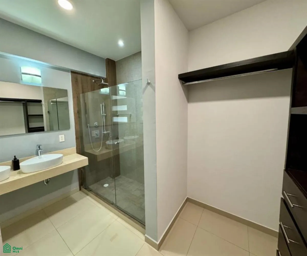 Departamento En Renta,Residencial Fluvial Vallarta,Rio Papaloapan 231, Puerto Vallarta, Jalisco 48312, 2 Habitaciones,2 Baños,Rio Papaloapan,3,MX261087420