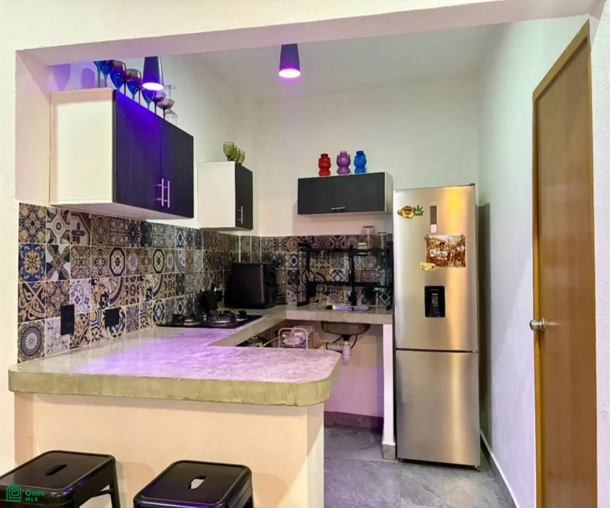 Departamento En Venta,Independencia,vicente guerrero 222, Puerto Vallarta, Jalisco 48327, 2 Habitaciones,1 Baño,vicente guerrero,3,MX261087687