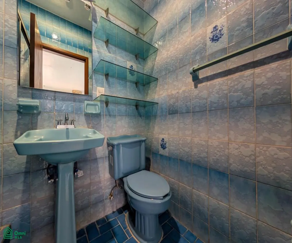 Casa En Venta,Jardines De Santa Isabel,De La Angostura 410 410, Guadalajara, Jalisco 44300, 4 Habitaciones,3 Baños,De La Angostura 410,2,MX261087992