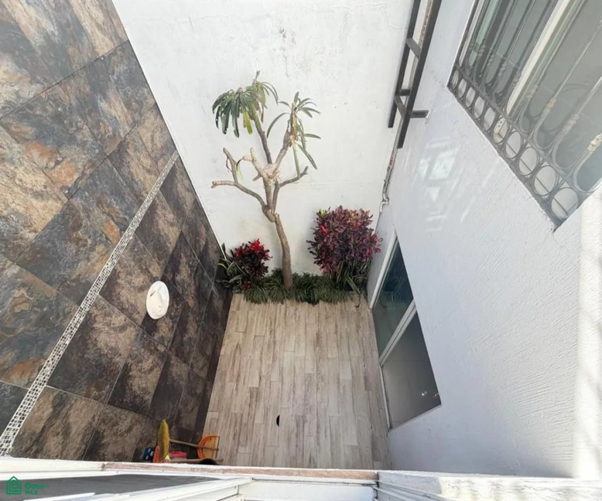 Casa En Venta,Rinconada San Isidro,RINCONADA DE LOS MEMBRILLOS 429, Zapopan, Jalisco 45182, 3 Habitaciones,3 Baños,RINCONADA DE LOS MEMBRILLOS,2,MX261088519