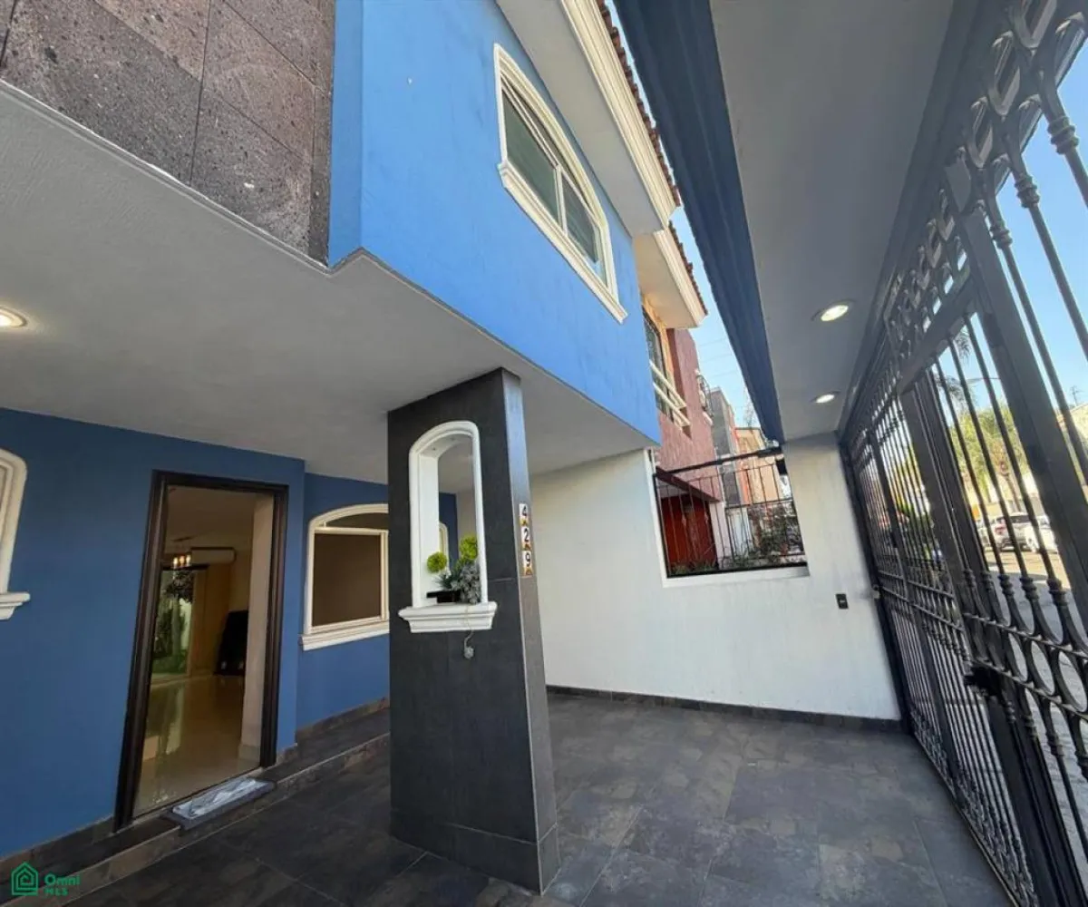 Casa En Venta,Rinconada San Isidro,RINCONADA DE LOS MEMBRILLOS 429, Zapopan, Jalisco 45182, 3 Habitaciones,3 Baños,RINCONADA DE LOS MEMBRILLOS,2,MX261088519