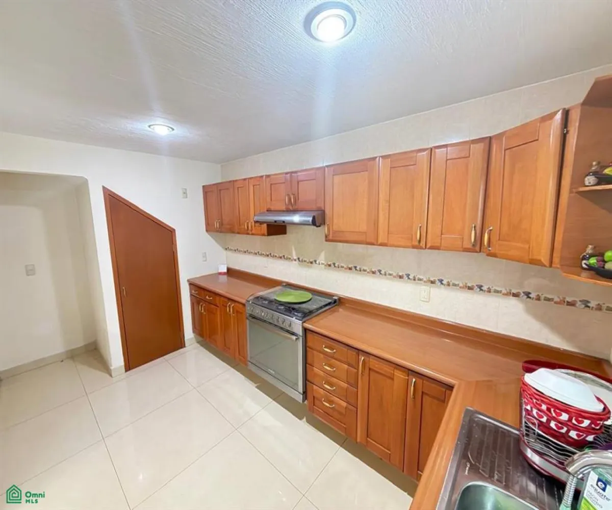 Casa En Venta,Rinconada San Isidro,RINCONADA DE LOS MEMBRILLOS 429, Zapopan, Jalisco 45182, 3 Habitaciones,3 Baños,RINCONADA DE LOS MEMBRILLOS,2,MX261088519