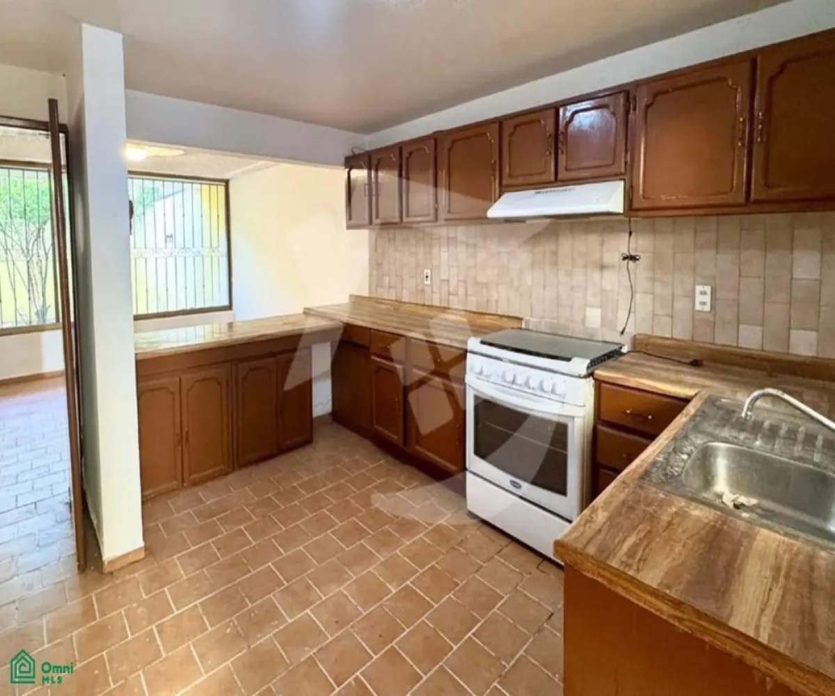 Casa En Venta,Residencial Victoria,Opalo 3148, Zapopan, Jalisco 45089, 3 Habitaciones,2 Baños,Opalo,2,MX261088624