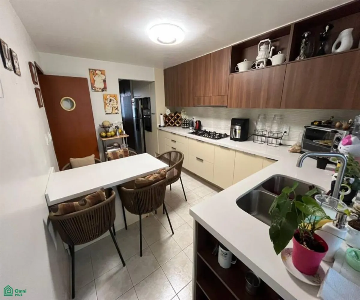 Casa En Venta,Juan Manuel Vallarta,Tauro 4098, Zapopan, Jalisco 45120, 3 Habitaciones,2 Baños,Tauro,2,MX261088867