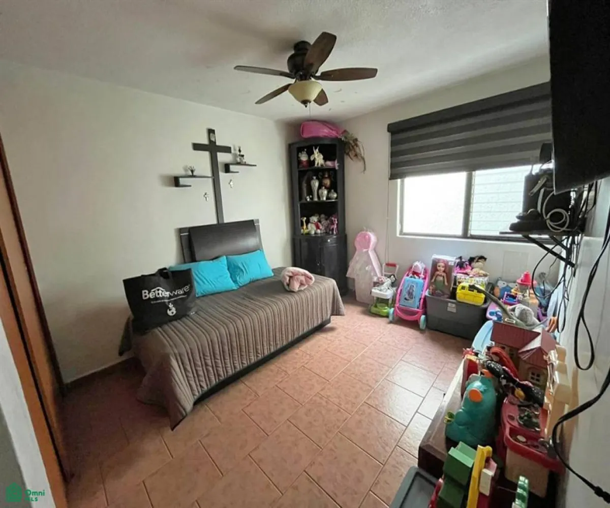 Casa En Venta,Juan Manuel Vallarta,Tauro 4098, Zapopan, Jalisco 45120, 3 Habitaciones,2 Baños,Tauro,2,MX261088867