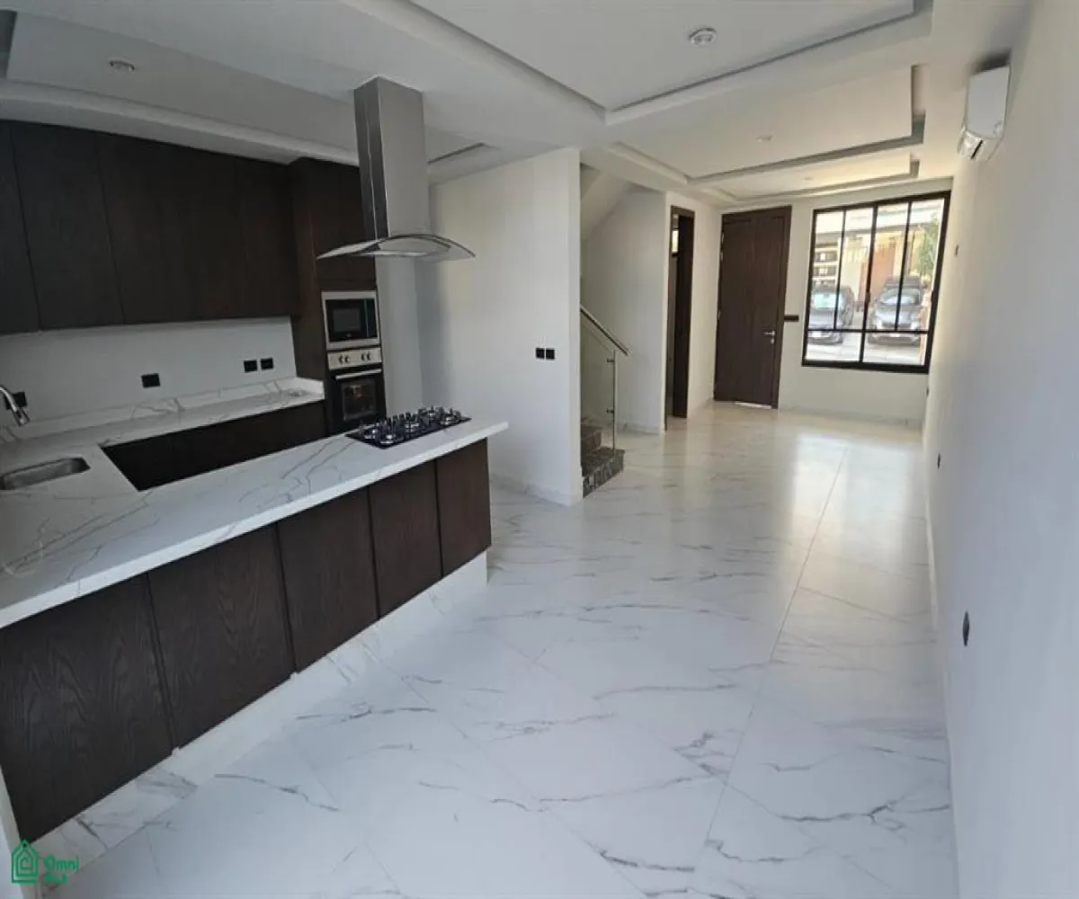 Casa En Venta,Altavista Residencial,Altavista Poniente 303, Int. C - 23, Vitana, Zapopan, Jalisco 45133, 4 Habitaciones,3 Baños,Altavista Poniente,3,MX261088919