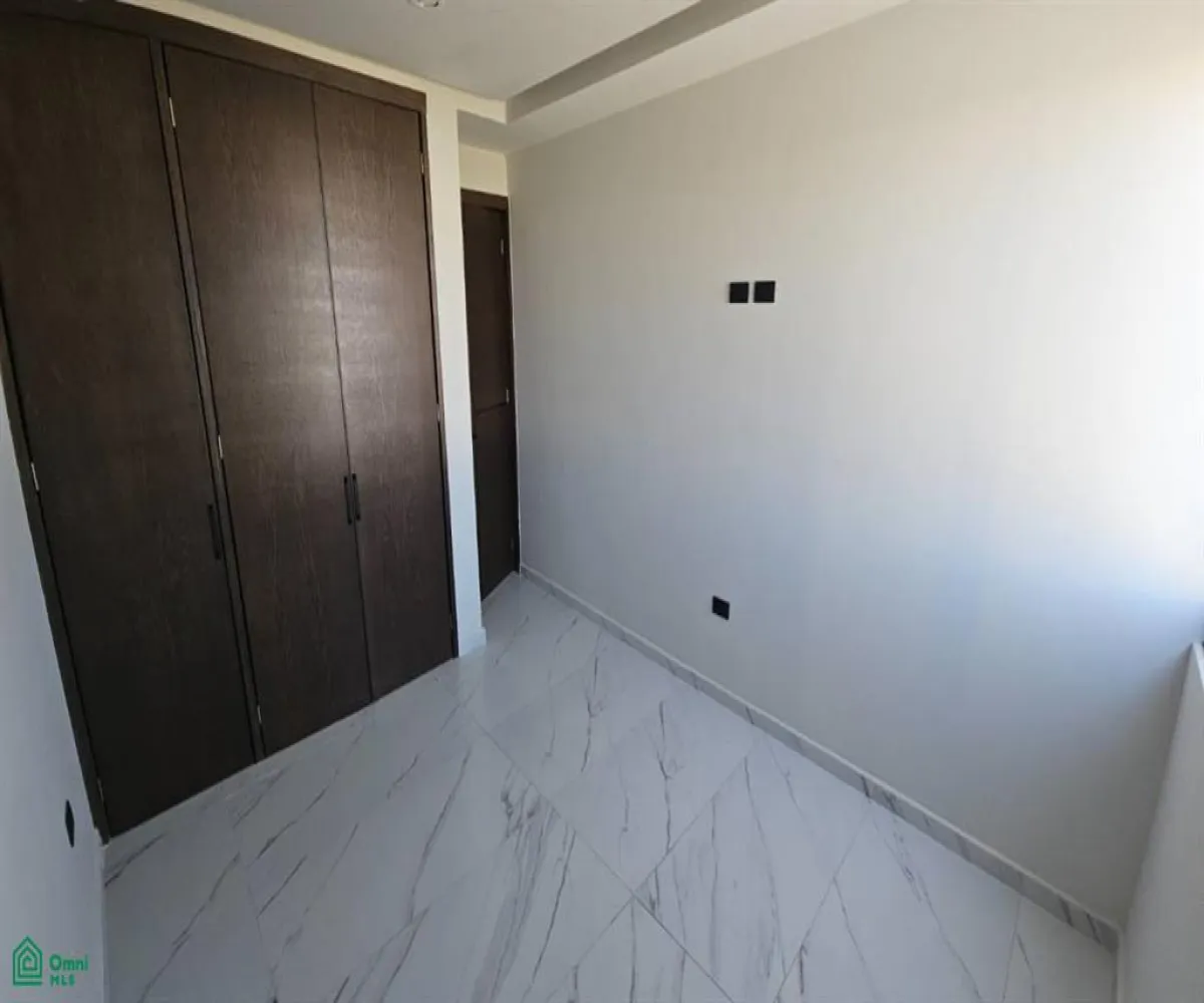 Casa En Venta,Altavista Residencial,Altavista Poniente 303, Int. C - 23, Vitana, Zapopan, Jalisco 45133, 4 Habitaciones,3 Baños,Altavista Poniente,3,MX261088919