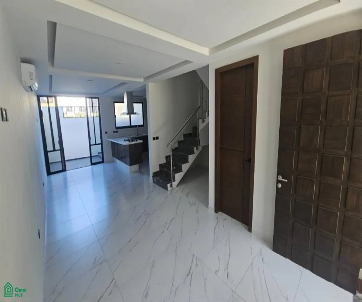 Casa En Venta,Altavista Residencial,Altavista Poniente 303, Int. C - 23, Vitana, Zapopan, Jalisco 45133, 4 Habitaciones,3 Baños,Altavista Poniente,3,MX261088919