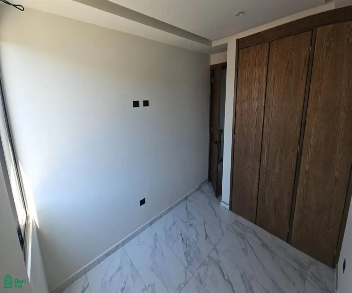 Casa En Venta,Real de Valdepeñas,Talavera Poniente 3363, Int. 45, Boreales 2, Zapopan, Jalisco 45130, 4 Habitaciones,3 Baños,Talavera Poniente,3,MX261088965