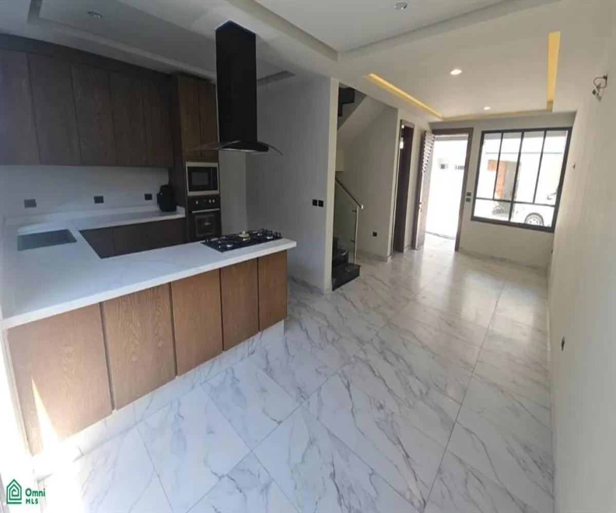 Casa En Venta,Real de Valdepeñas,Talavera Poniente 3363, Int. 45, Boreales 2, Zapopan, Jalisco 45130, 4 Habitaciones,3 Baños,Talavera Poniente,3,MX261088965