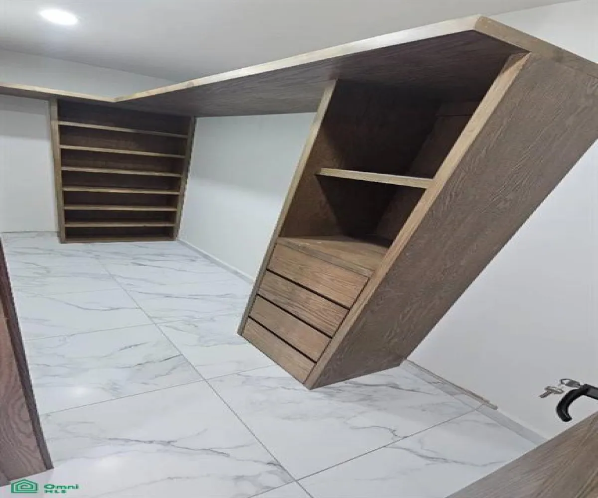 Casa En Venta,Real de Valdepeñas,Talavera Poniente 3363, Int. 45, Boreales 2, Zapopan, Jalisco 45130, 4 Habitaciones,3 Baños,Talavera Poniente,3,MX261088965