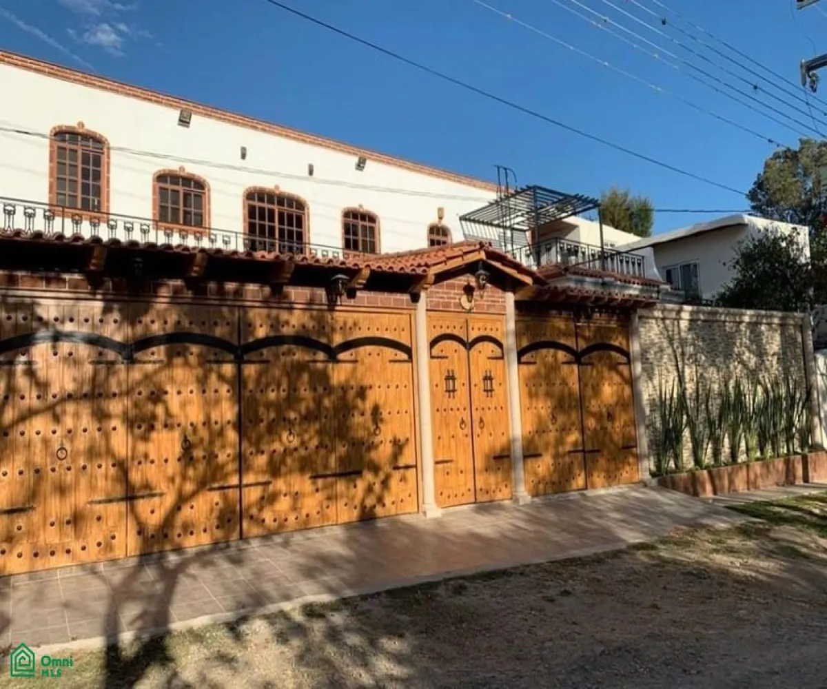 Casa En Venta,Fraccionamiento Chapala Haciendas,Pájaro del Fuero 34, Chapala, Jalisco 45907, 6 Habitaciones,5 Baños,Pájaro del Fuero,2,MX261089291