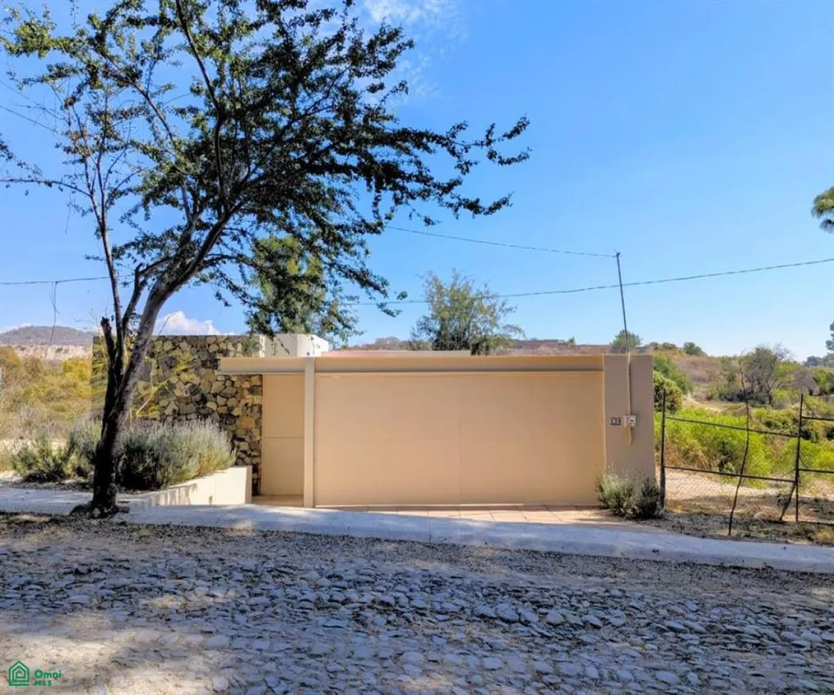 Casa En Venta,Chapala Haciendas,CODORNICES 120, Chapala, Jalisco 45907, 2 Habitaciones,2 Baños,CODORNICES,1,MX261089570