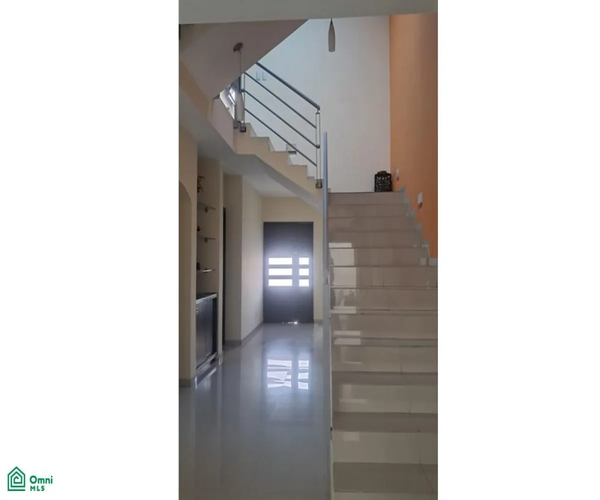 Casa En Venta,Fraccionamiento Valle Imperial,jardines de aranjuez 155, Zapopan, Jalisco 45134, 5 Habitaciones,3 Baños,jardines de aranjuez,2,MX261090310