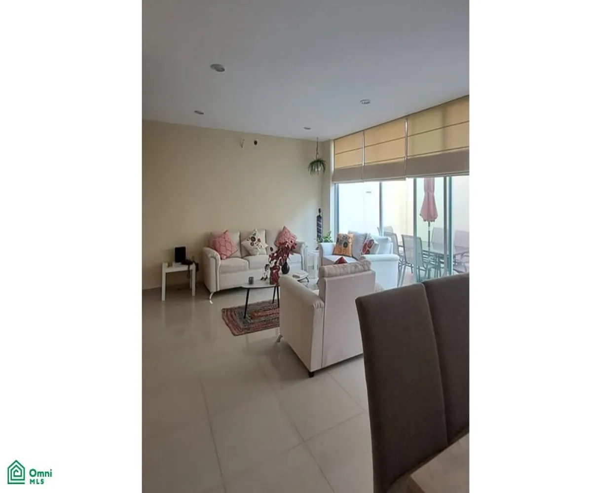 Casa En Venta,Fraccionamiento Valle Imperial,jardines de aranjuez 155, Zapopan, Jalisco 45134, 5 Habitaciones,3 Baños,jardines de aranjuez,2,MX261090310