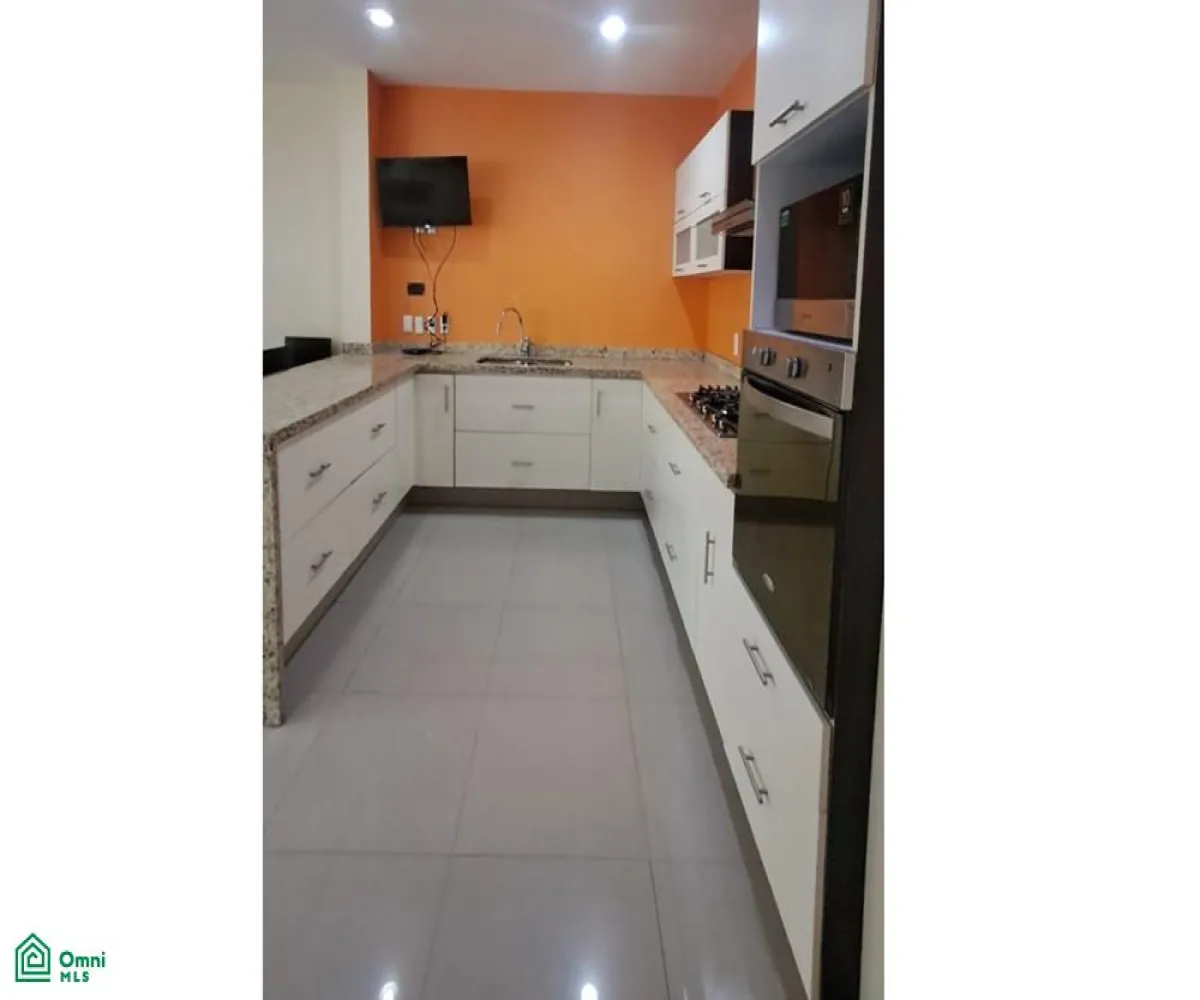 Casa En Venta,Fraccionamiento Valle Imperial,jardines de aranjuez 155, Zapopan, Jalisco 45134, 5 Habitaciones,3 Baños,jardines de aranjuez,2,MX261090310