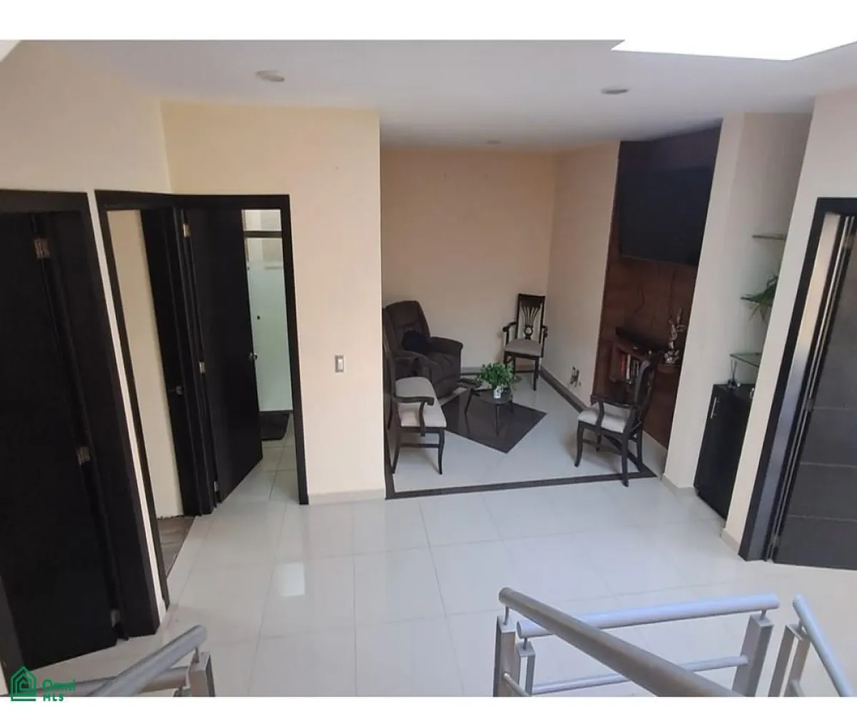 Casa En Venta,Fraccionamiento Valle Imperial,jardines de aranjuez 155, Zapopan, Jalisco 45134, 5 Habitaciones,3 Baños,jardines de aranjuez,2,MX261090310