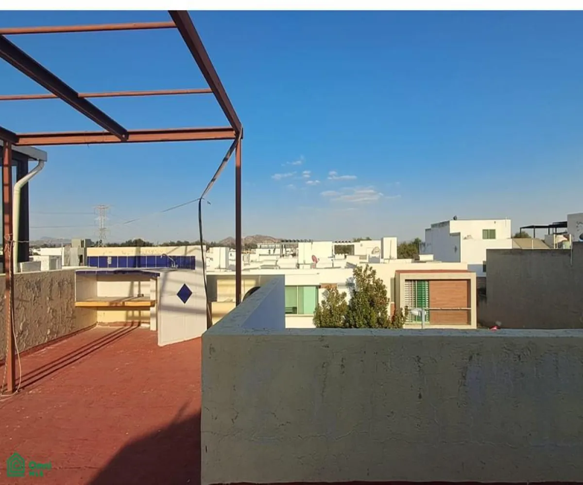 Casa En Venta,Fraccionamiento Valle Imperial,jardines de aranjuez 155, Zapopan, Jalisco 45134, 5 Habitaciones,3 Baños,jardines de aranjuez,2,MX261090310