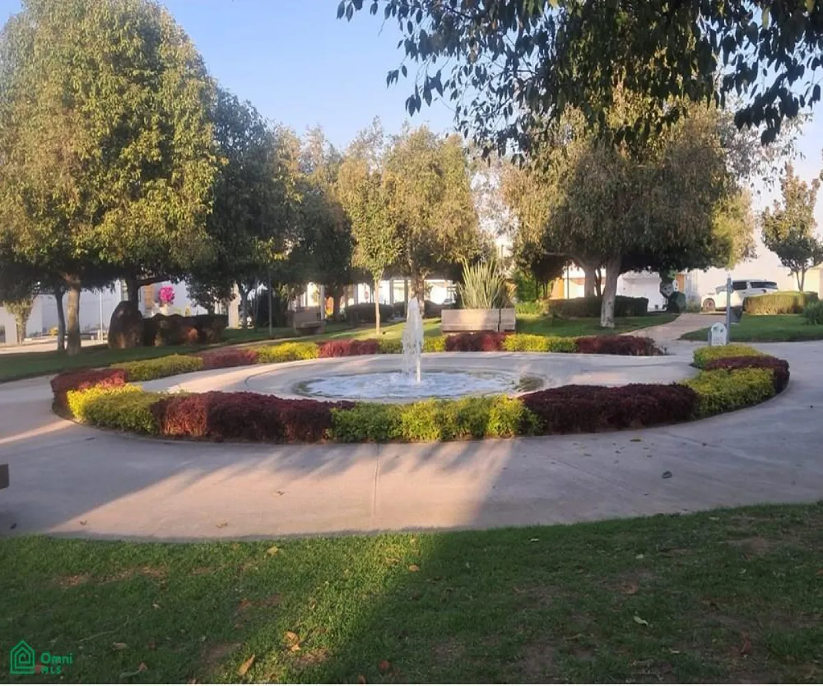 Casa En Venta,Fraccionamiento Valle Imperial,jardines de aranjuez 155, Zapopan, Jalisco 45134, 5 Habitaciones,3 Baños,jardines de aranjuez,2,MX261090310