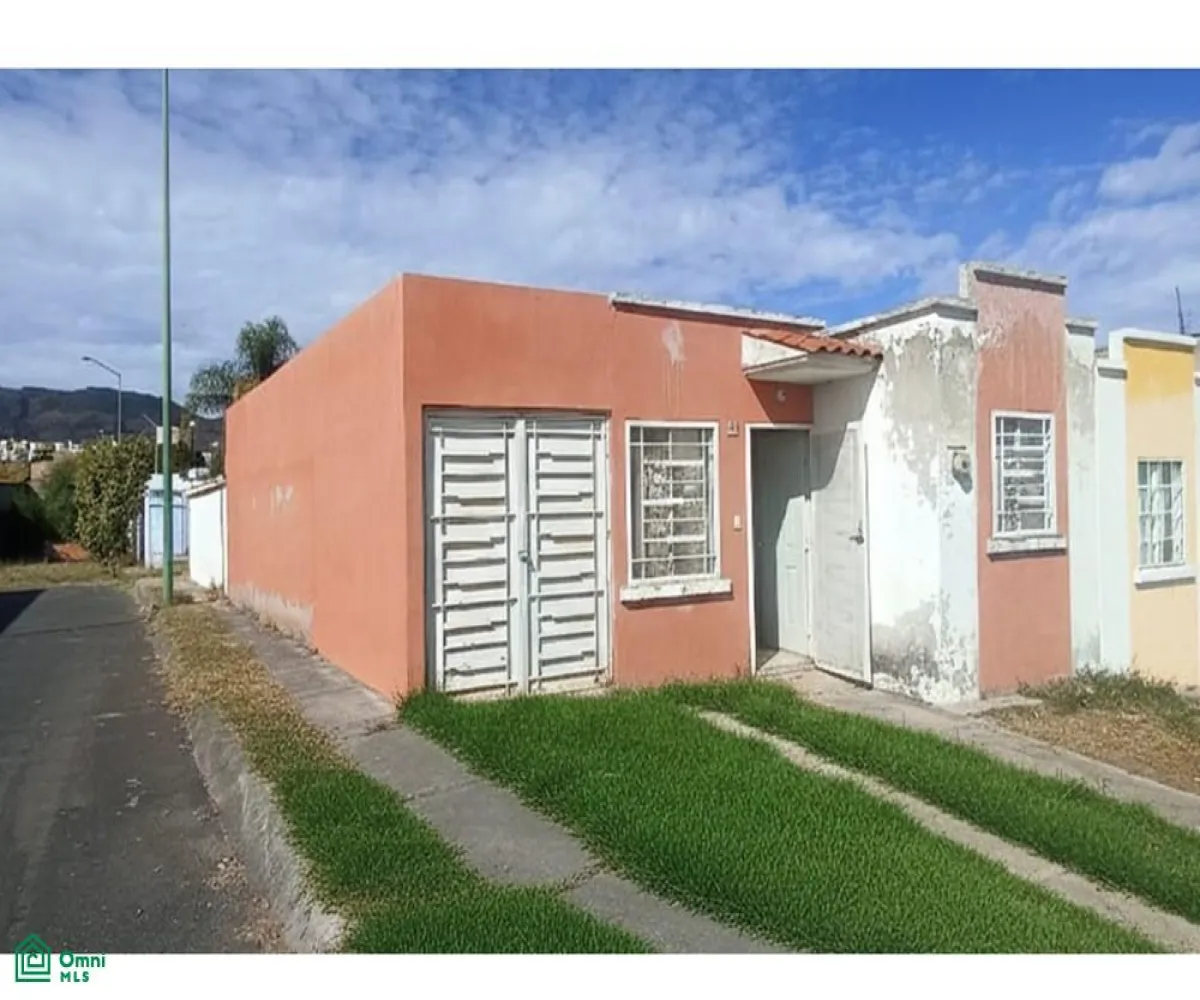 Casa En Venta,Fraccionamiento Mirador del Bosque,Sendas las Orquídeas 86, Zapopan, Jalisco 45200, 2 Habitaciones,1 Baño,Sendas las Orquídeas,MX261090383