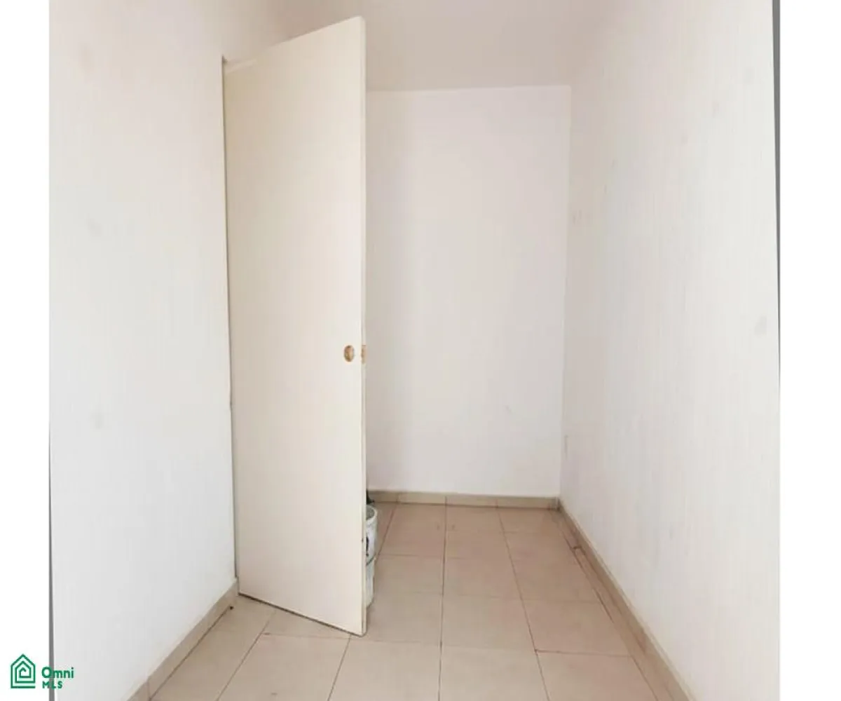 Casa En Venta,Fraccionamiento Mirador del Bosque,Sendas las Orquídeas 86, Zapopan, Jalisco 45200, 2 Habitaciones,1 Baño,Sendas las Orquídeas,MX261090383