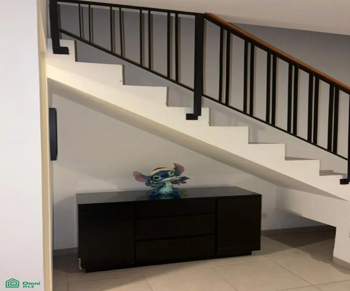 Casa En Venta,Santa Cruz del Valle,PASEO DEL SOLAR 2717, Tlajomulco de Zuniga, Jalisco 45655, 3 Habitaciones,3 Baños,PASEO DEL SOLAR,2,MX261091388