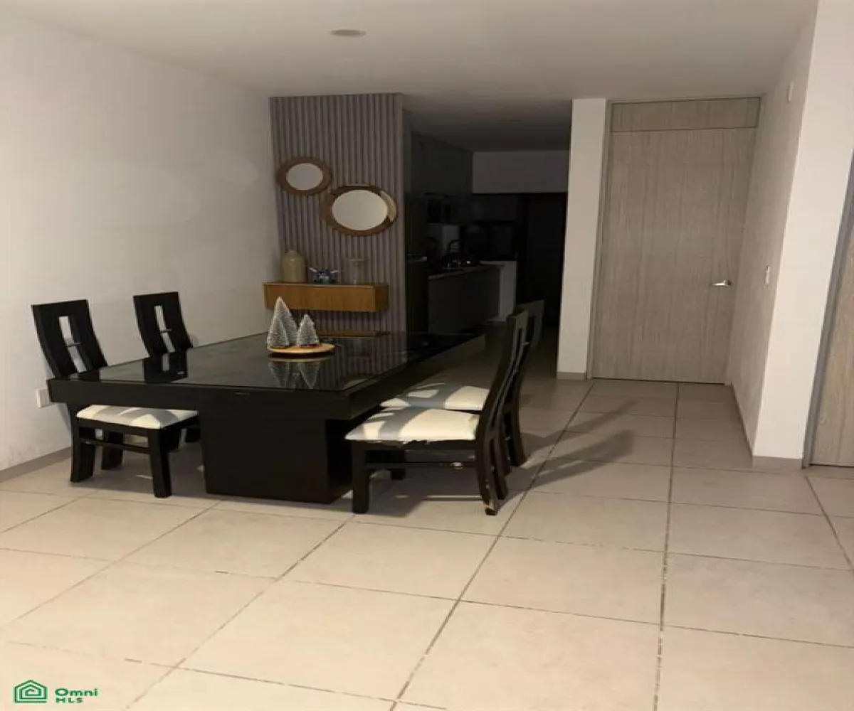 Casa En Venta,Santa Cruz del Valle,PASEO DEL SOLAR 2717, Tlajomulco de Zuniga, Jalisco 45655, 3 Habitaciones,3 Baños,PASEO DEL SOLAR,2,MX261091388
