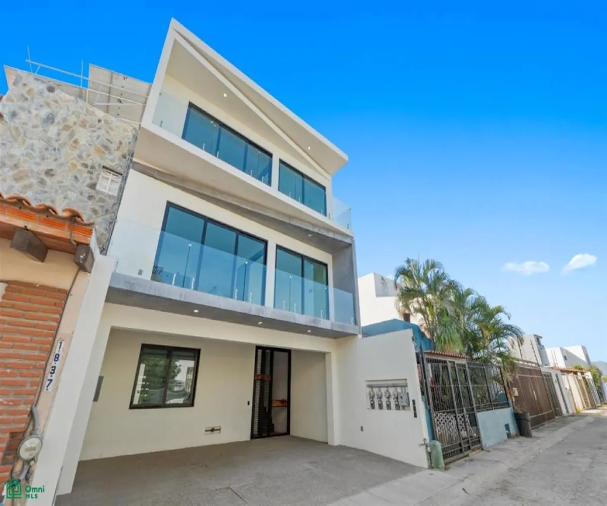 Departamento En Venta,Villas Universidad,VALLE AZUL 1839, Puerto Vallarta, Jalisco 48315, 2 Habitaciones,2 Baños,VALLE AZUL,3,MX261092007