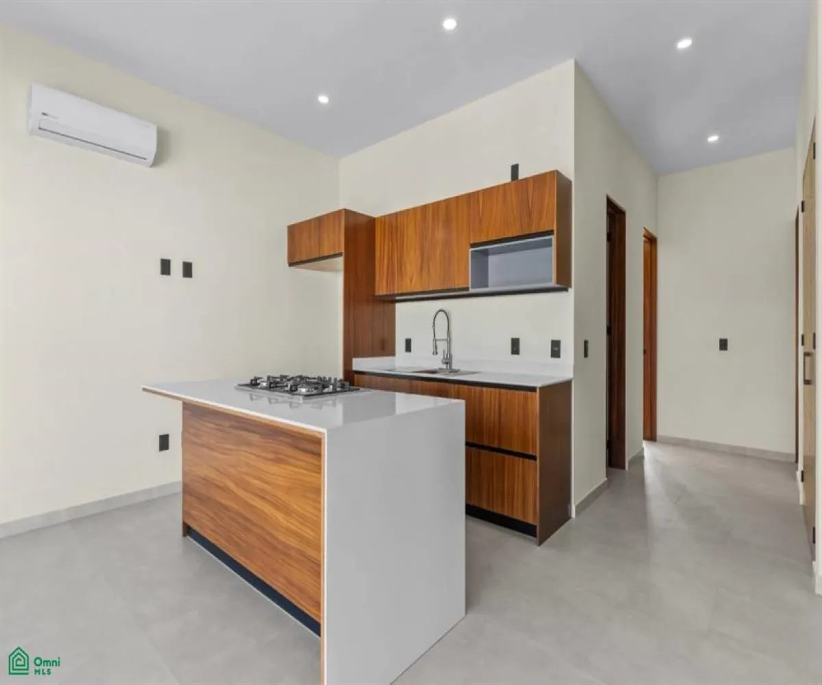 Departamento En Venta,Villas Universidad,VALLE AZUL 1839, Puerto Vallarta, Jalisco 48315, 2 Habitaciones,2 Baños,VALLE AZUL,3,MX261092007