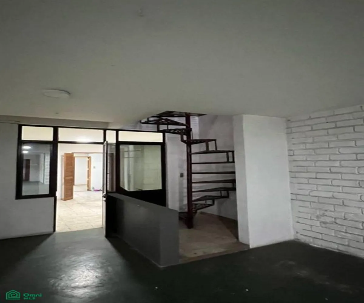 Bodega En Venta,Oblatos,Esteban Loera (San Felipe) 284, Guadalajara, Jalisco 44700, 4 Habitaciones,2 Baños,Esteban Loera (San Felipe),3,MX261092054