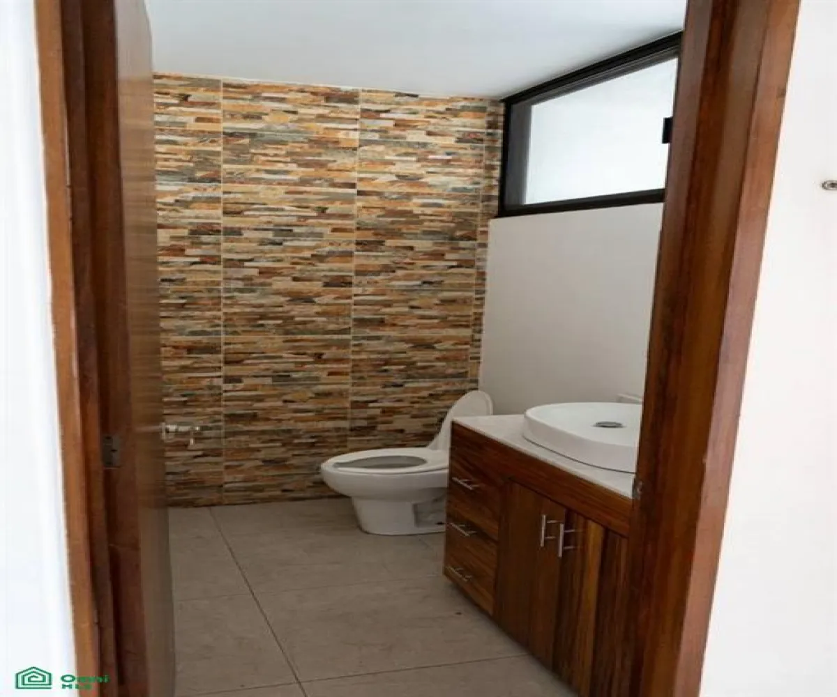 Casa En Venta,Nuevo México,SENDAS 2 COTO MANZANOS 2, Zapopan, Jalisco 45201, 3 Habitaciones,4 Baños,SENDAS 2 COTO MANZANOS,2,MX261092162