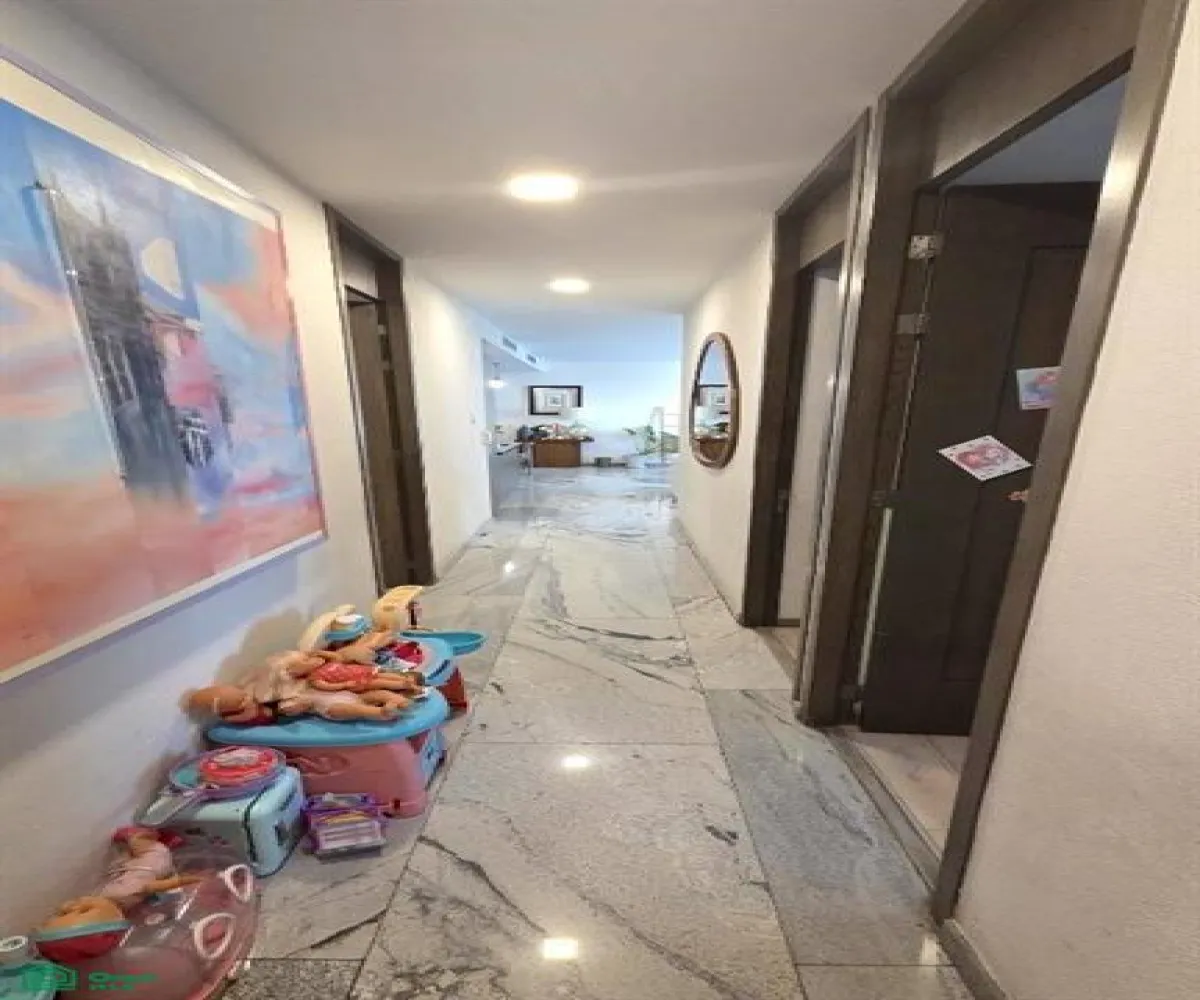 Departamento En Venta,Arcos Vallarta,Victoriano Salado Álvarez 1995, Guadalajara, Jalisco 44130, 3 Habitaciones,2 Baños,Victoriano Salado Álvarez,1,MX261092211