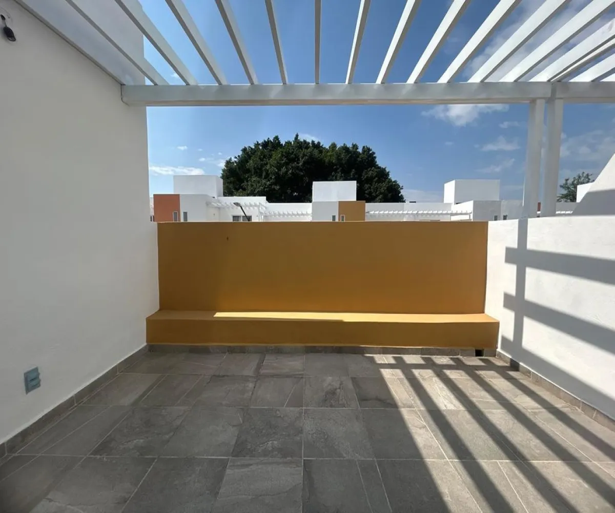 Casa En Renta,Jardines de Los Poetas,Avenida Historiadores 3175 Casa 67, Guadalajara, Jalisco 44820, 3 Habitaciones,3 Baños,Avenida Historiadores,1,p5BnOvV