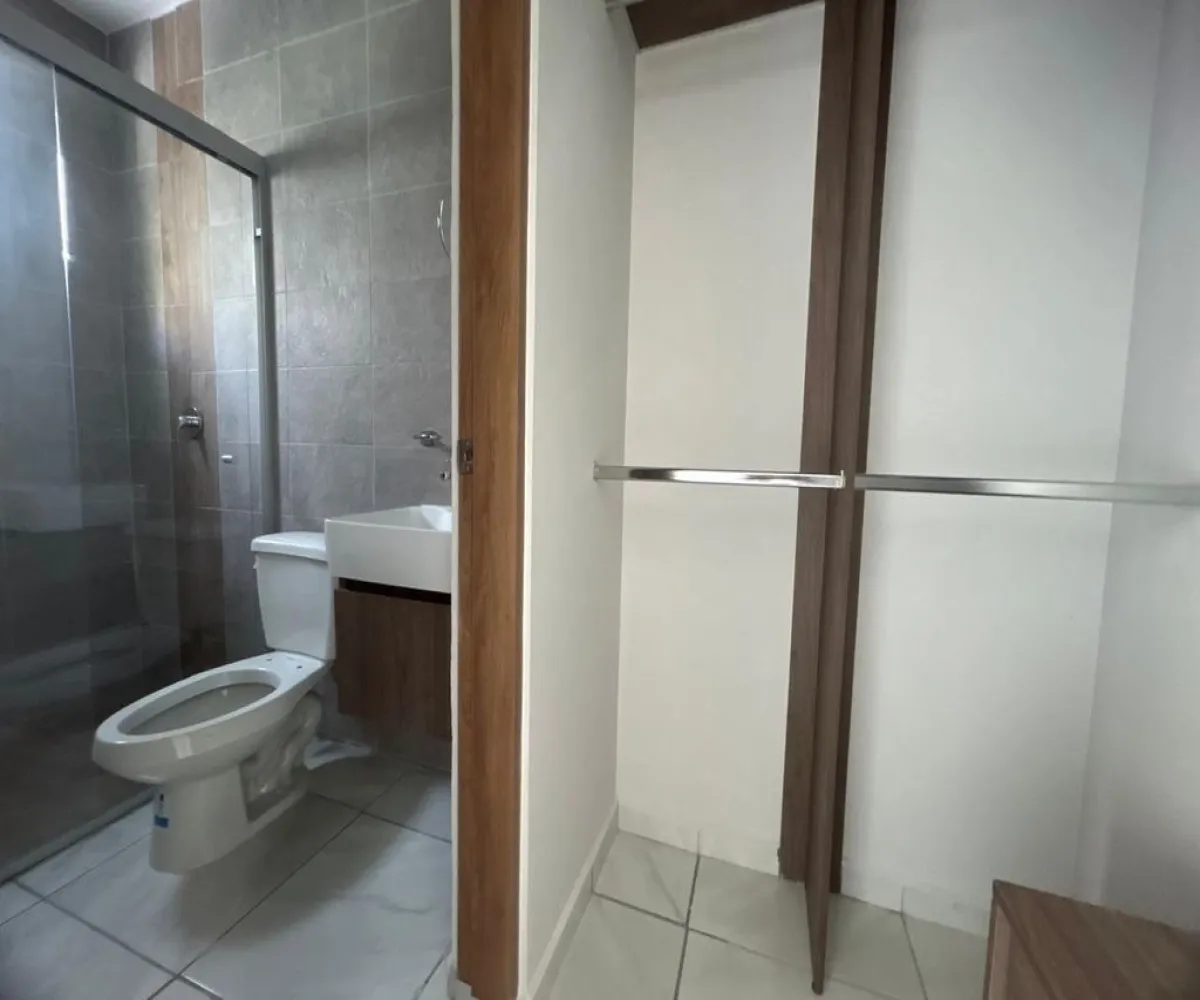 Casa En Renta,Jardines de Los Poetas,Avenida Historiadores 3175 Casa 67, Guadalajara, Jalisco 44820, 3 Habitaciones,3 Baños,Avenida Historiadores,1,p5BnOvV