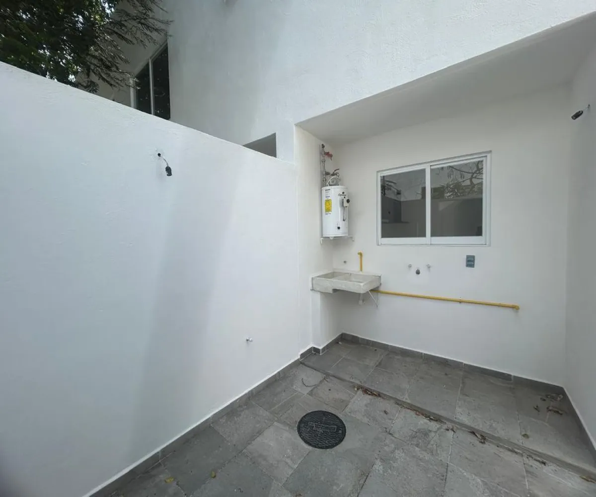 Casa En Renta,Jardines de Los Poetas,Avenida Historiadores 3175 Casa 67, Guadalajara, Jalisco 44820, 3 Habitaciones,3 Baños,Avenida Historiadores,1,p5BnOvV