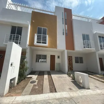 Casa En Renta,Jardines de Los Poetas,Avenida Historiadores 3175 Casa 67, Guadalajara, Jalisco 44820, 3 Habitaciones,3 Baños,Avenida Historiadores,1,p5BnOvV