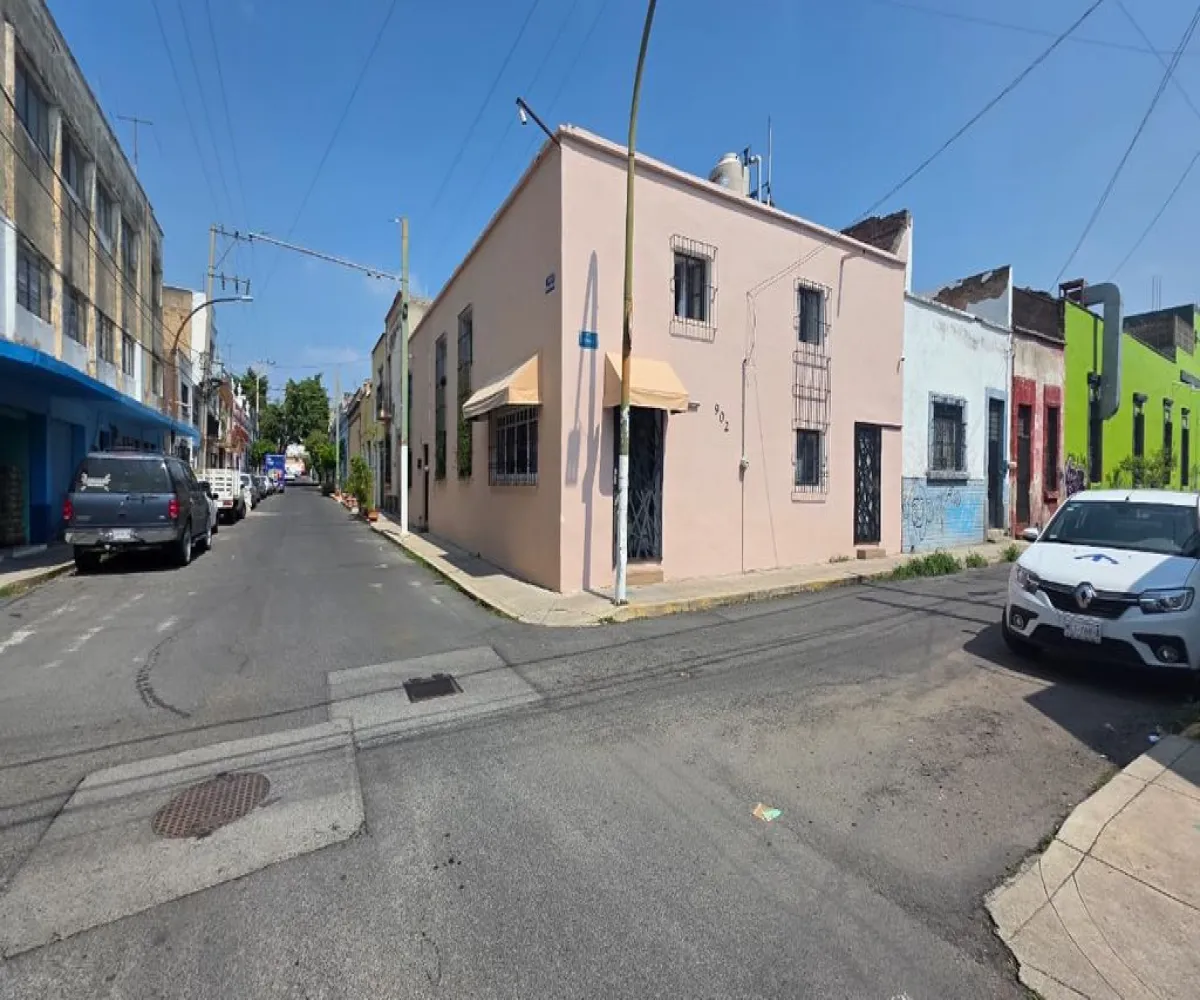 Casa En Venta,Zona Centro,Calle Independencia 906, Guadalajara, Jalisco 44100, 10 Habitaciones,6 Baños,Calle Independencia,2,pgwDYAW