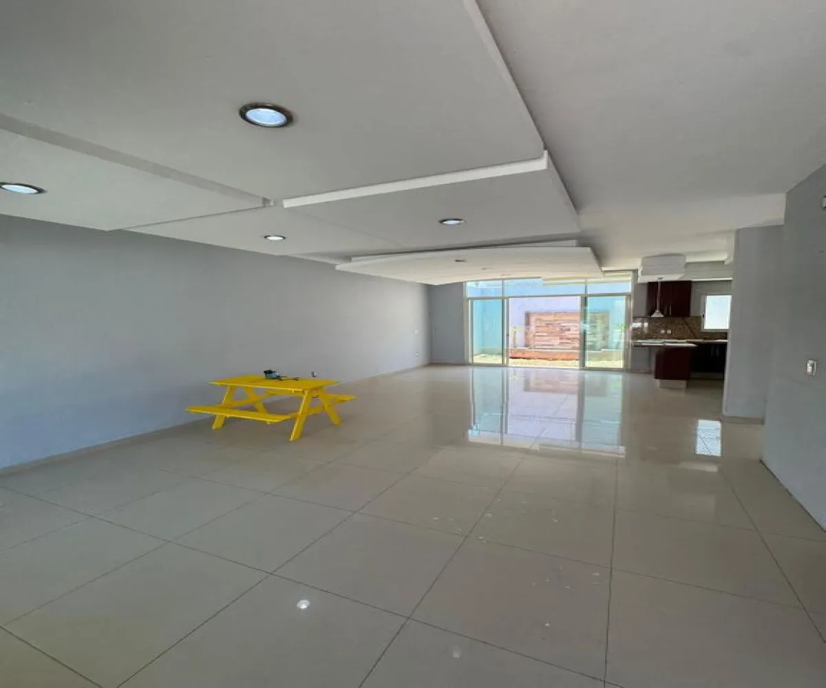 Casa En Venta,La Cima,Av. La Cima S/N, Zapopan, Jalisco 45110, 4 Habitaciones,3 Baños,Av. La Cima,1,pzwGta6