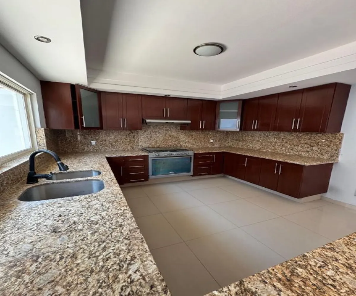 Casa En Venta,La Cima,Av. La Cima S/N, Zapopan, Jalisco 45110, 4 Habitaciones,3 Baños,Av. La Cima,1,pzwGta6