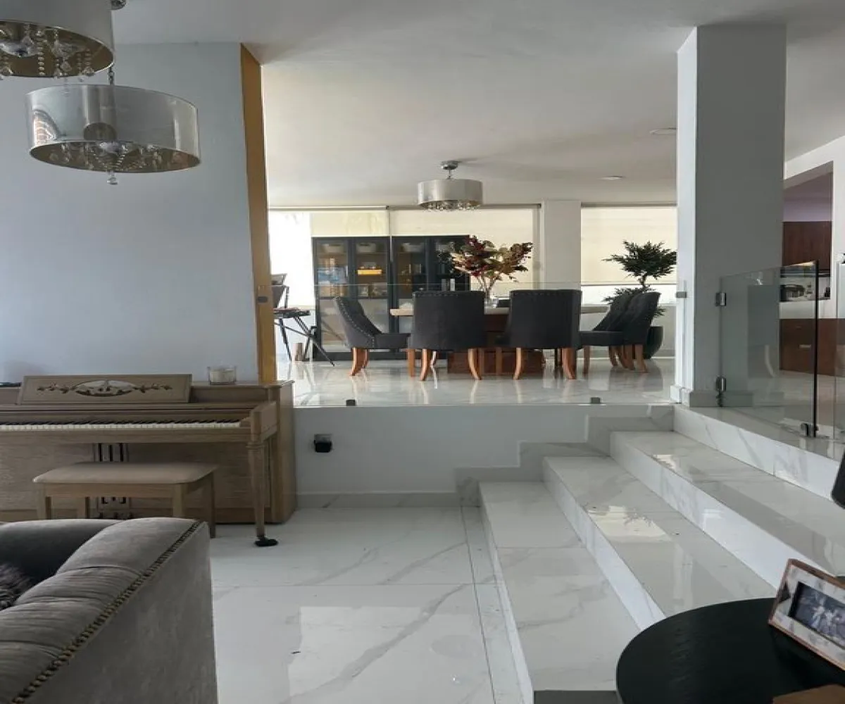 Casa En Venta,Real del Parque,Avenida Acueducto 5555 20, Zapopan, Jalisco 45116, 4 Habitaciones,5 Baños,Avenida Acueducto,2,pLHKWSl