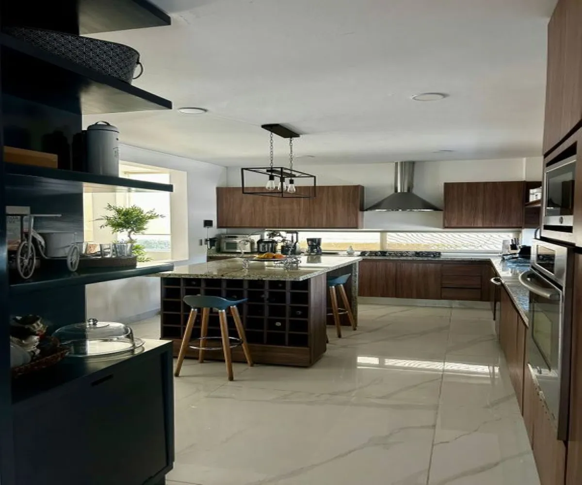 Casa En Venta,Real del Parque,Avenida Acueducto 5555 20, Zapopan, Jalisco 45116, 4 Habitaciones,5 Baños,Avenida Acueducto,2,pLHKWSl