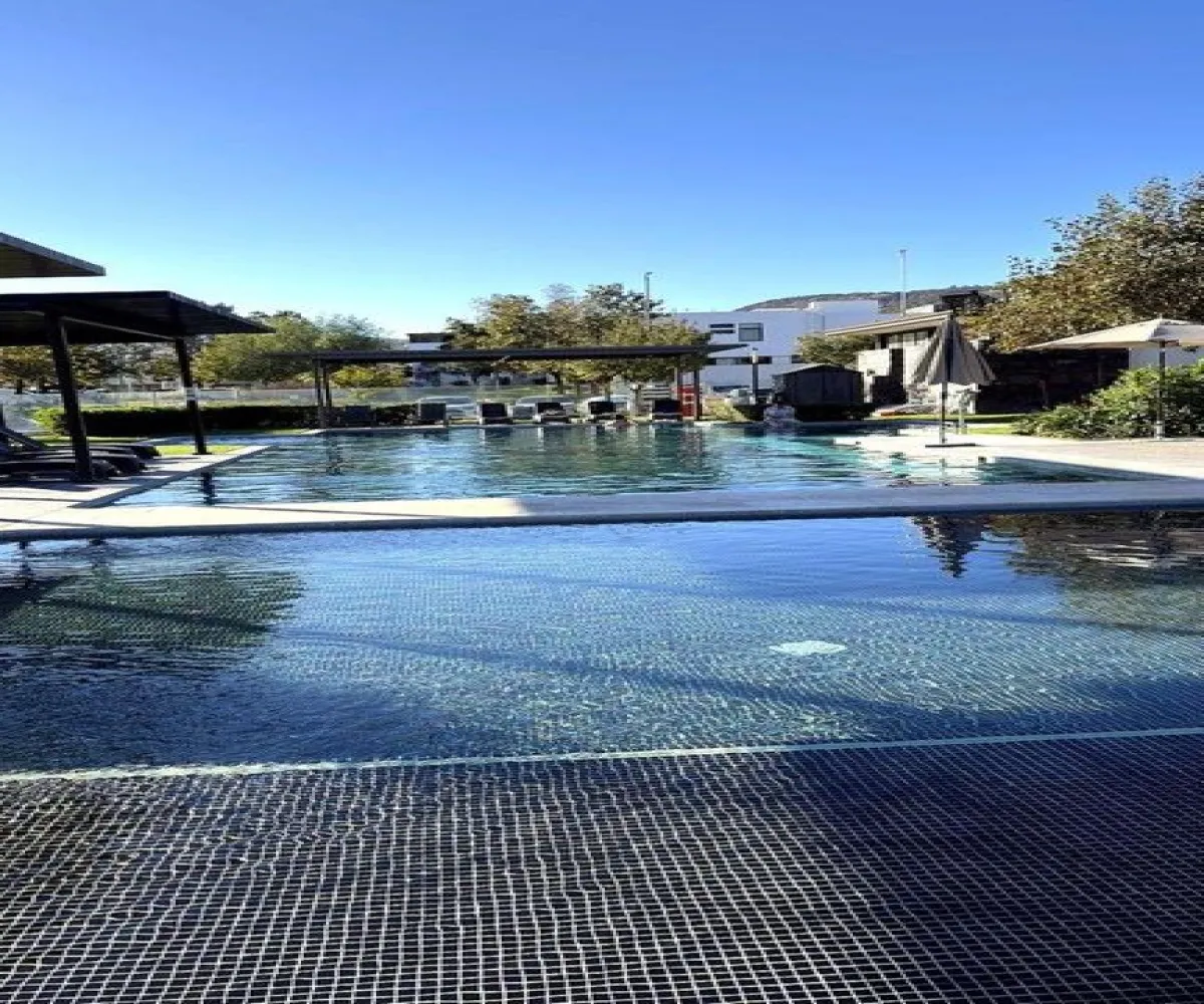 Casa En Venta,Los Gavilanes,Avenida Punto Sur 6387, Tlajomulco de Zúñiga, Jalisco 45645, 3 Habitaciones,2 Baños,Avenida Punto Sur,1,pZx425g