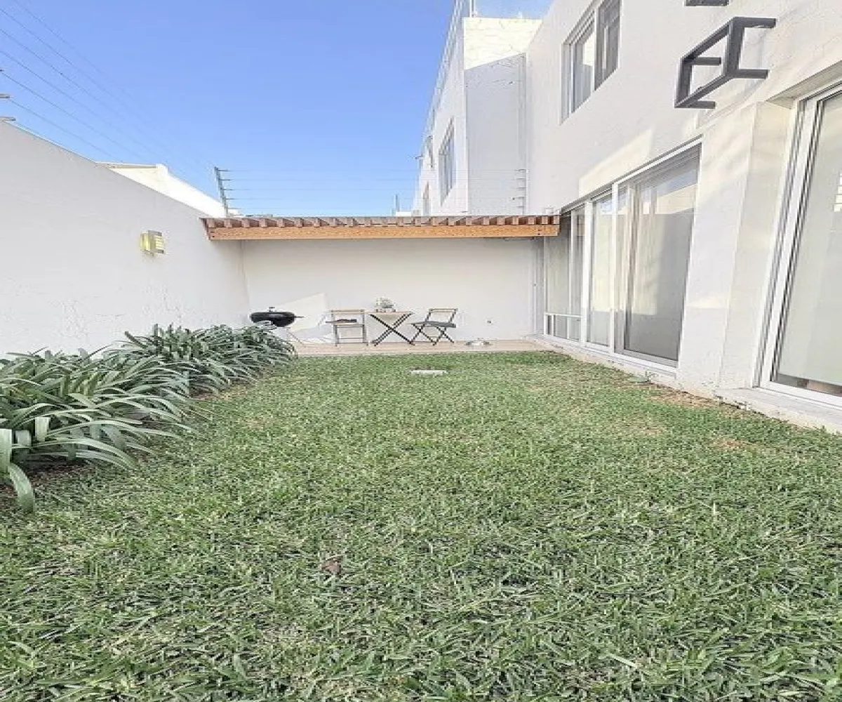 Casa En Venta,Los Gavilanes,Avenida Punto Sur 6387, Tlajomulco de Zúñiga, Jalisco 45645, 3 Habitaciones,2 Baños,Avenida Punto Sur,1,pZx425g